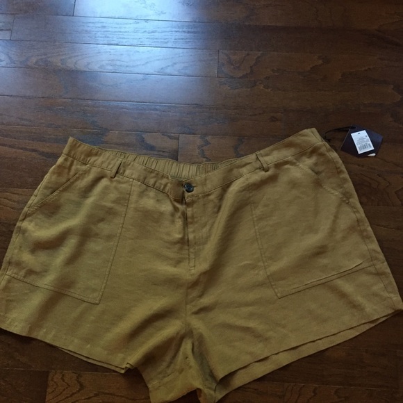 Ava & Viv Pants - Plus size summer shorts